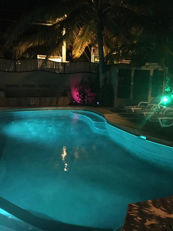 Guest House بلايا فلامنغو المظهر الخارجي الصورة